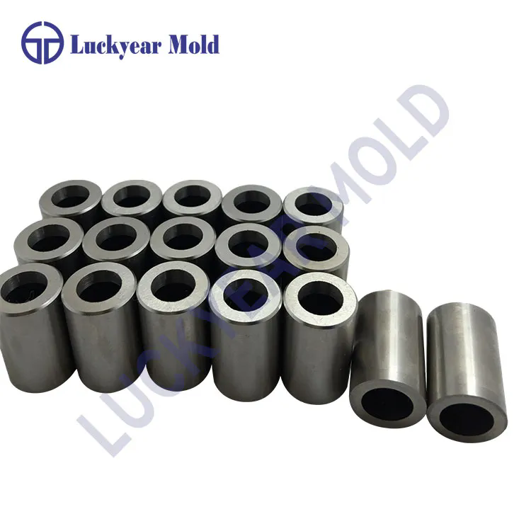 Hvilke materialer er almindeligvis brugt til stempling af dele?